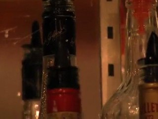 L'Omerta Café Lounge & Restaurant 🕒