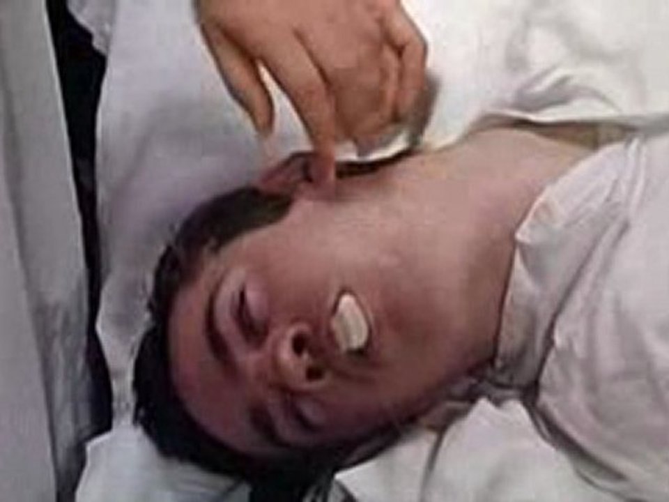 Les Experiences Secretes De La CIA Part2