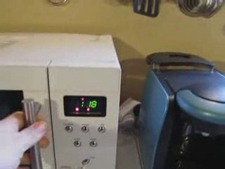 Mesurer la vitesse de la lumière avec un micro-ondes