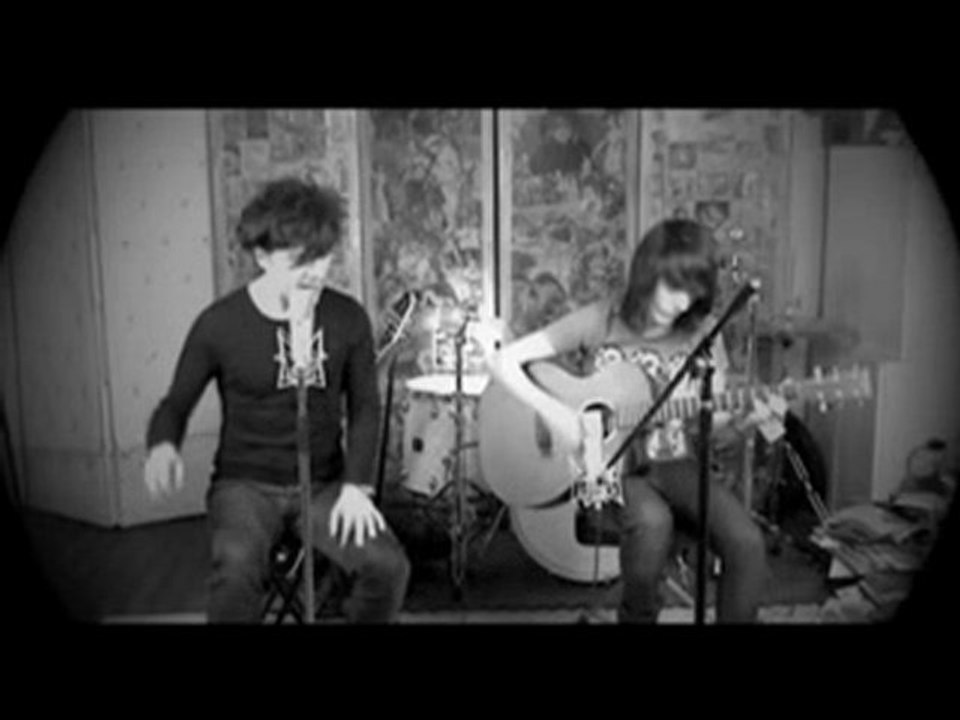 Indochine Atomique Sky ( Lou  & Nicolas Sirkis ) 2008