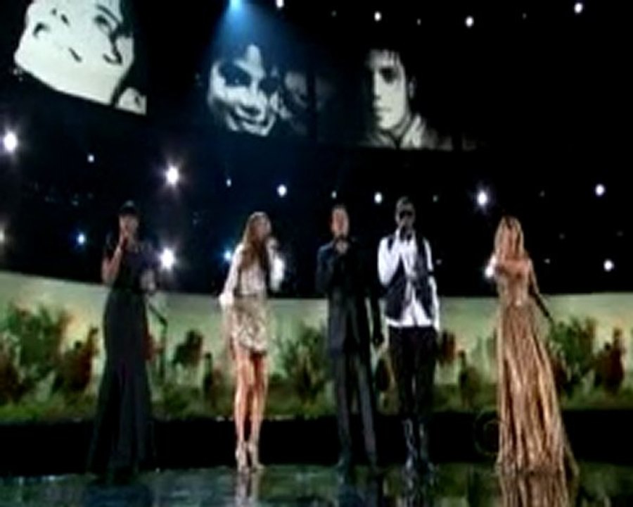 Michael Jackson Tribute At Grammys 2010