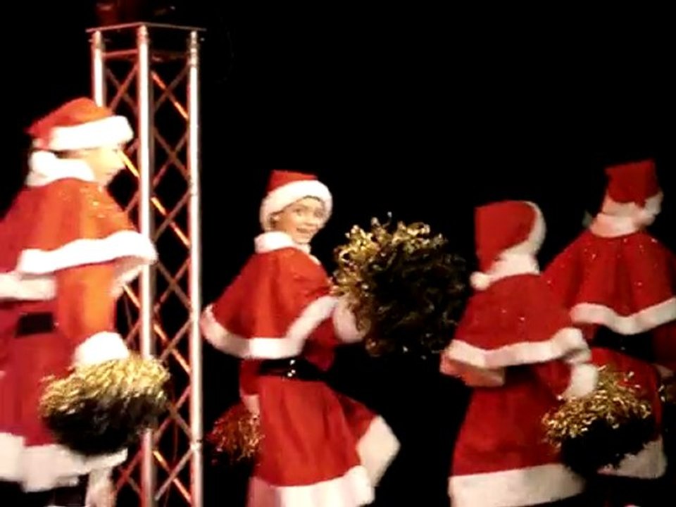 majorettes de Martigues 2009 partie 2