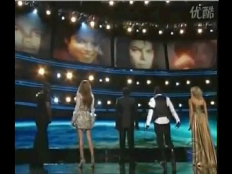Mickael Jackson hommage aux grammy awards 2010...
