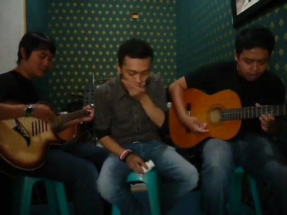 Owl City - Fireflies cover by Single Season