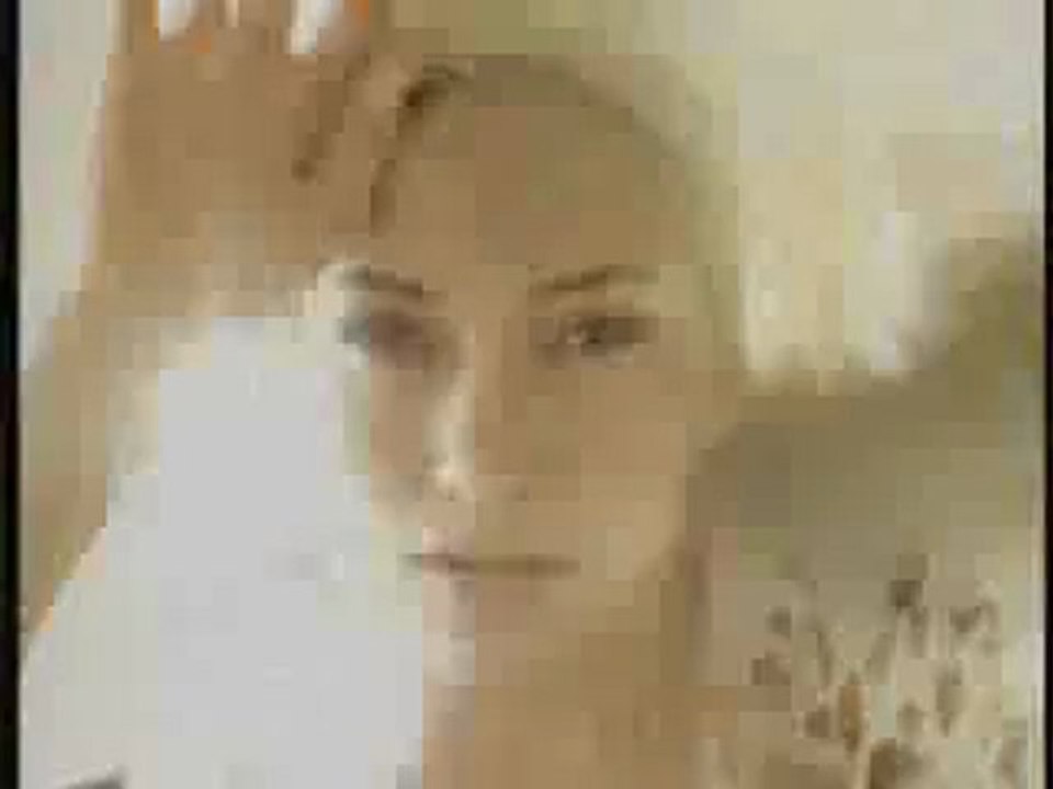 Jennifer Lopez - Glow promoting