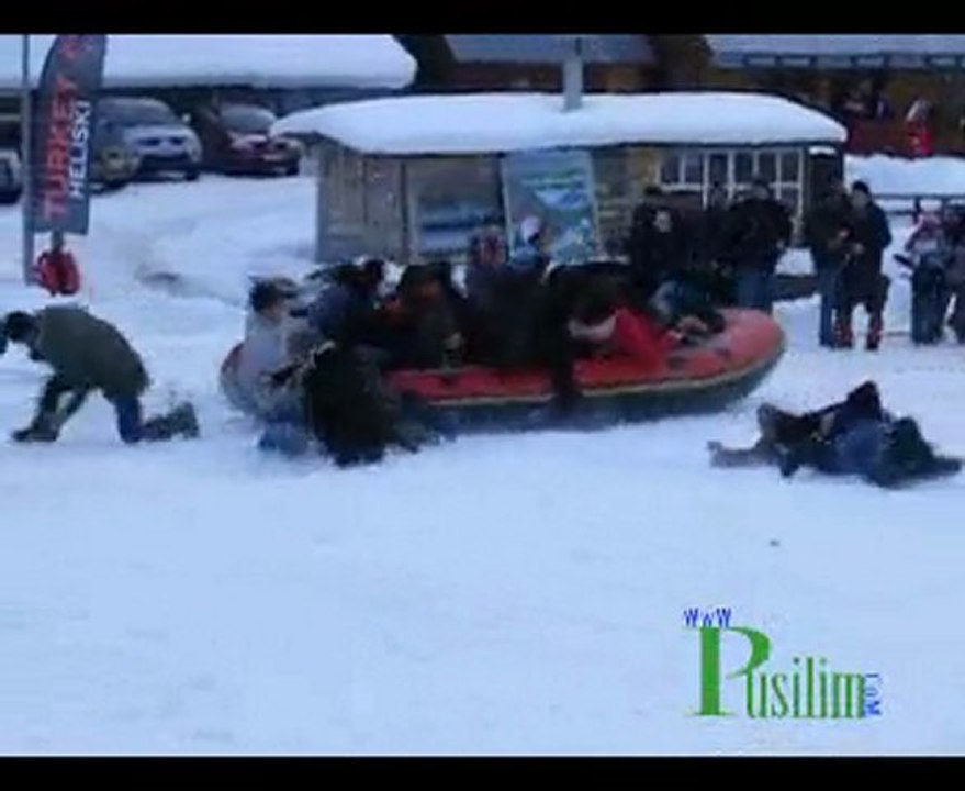 ÇamlıHemşin/Ayder Kardan Adam Şenlikleri Www.Pusilim.Com