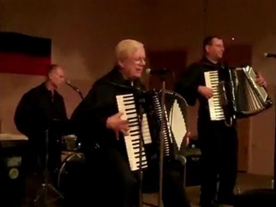 Waltz of Love - Bob Kravos, Walter Ostanek and ...