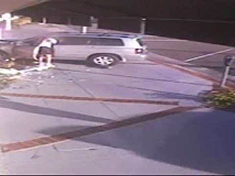 Crash voiture femme au volant