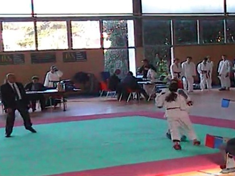 KARATE Championnat de Vaucluse Cadettes Janvier 2010