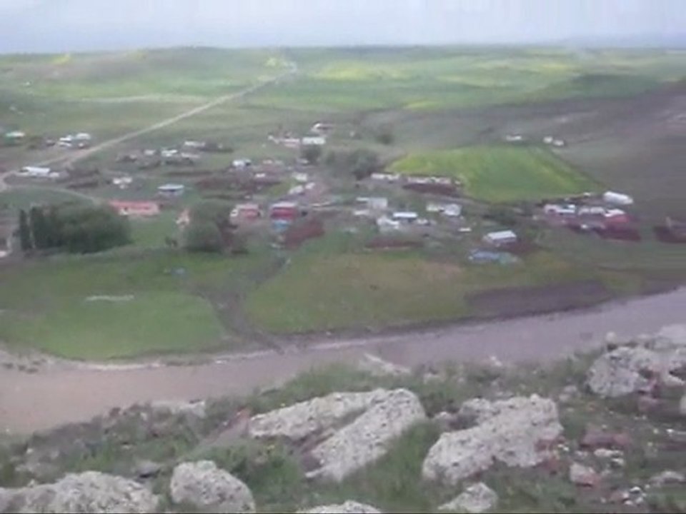 O KÖY BİZİM KÖYÜMÜZ.