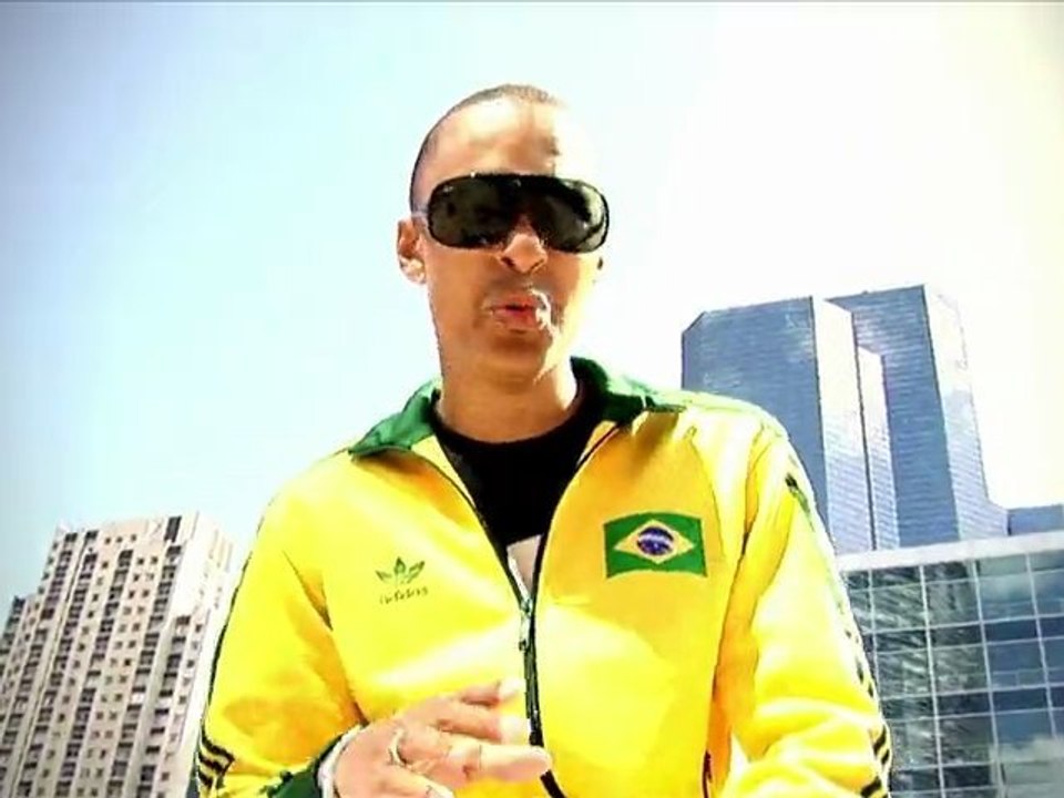COMA Quitte ou Double le Clip