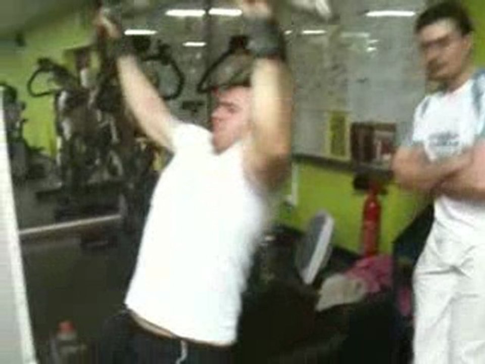 Dorsaux tirage pecs machine Noureddine 120 kg 12/2009