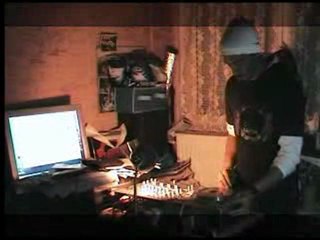 DJ DEF live , intro "RADIO BADRAP" BADMAXX