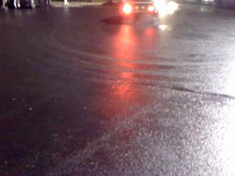 drift burn bmw 320i a 4 le vendredi au carre senart part3