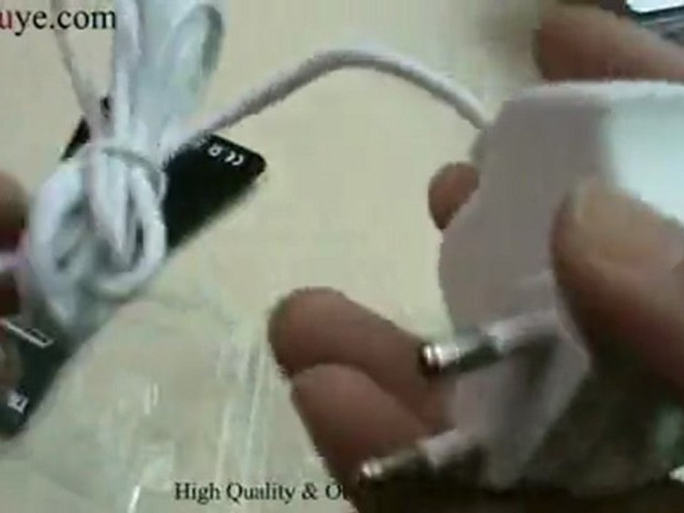 Apple Shaped Travel Charger for iPhone 3G DVB-T