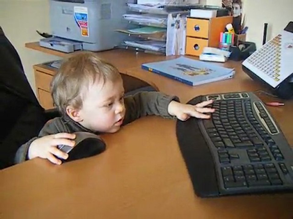 chut je bosse la