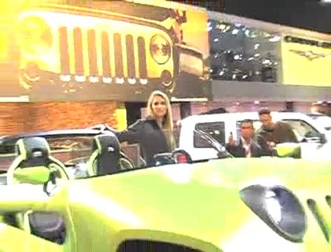 Mondial de l'Automobile de Paris 2008 : défilé des hôtesses