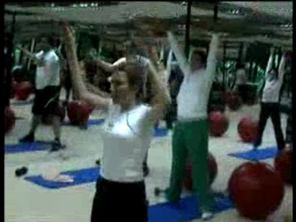 Dynamic sports center