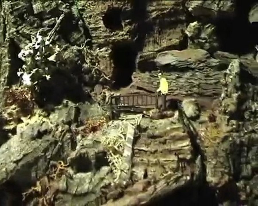 Diorama: cascade 2