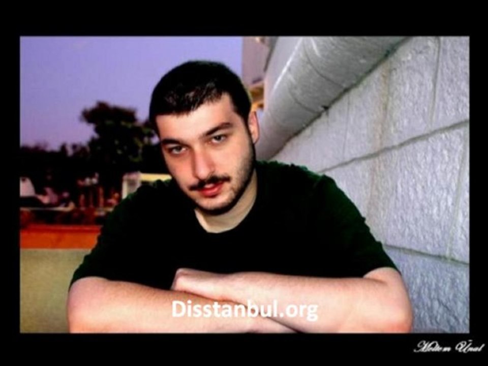 Sansar Salvo - Aksi Olma (www.disstanbul.org)