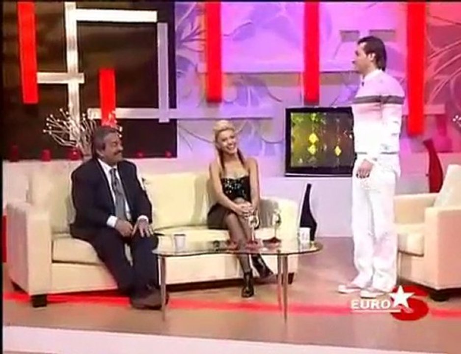 Cumhurbaskani Abdullah Gül'e şok benzetme