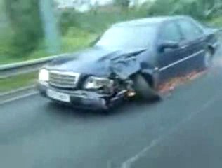 Mercedes drives with Crash