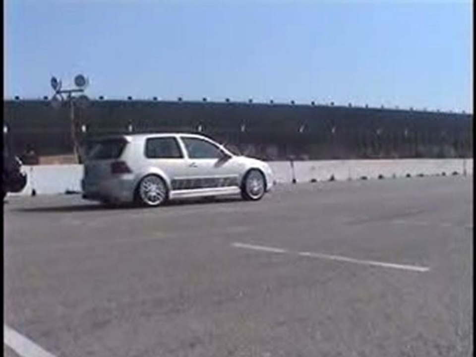 GOLF R32 TT