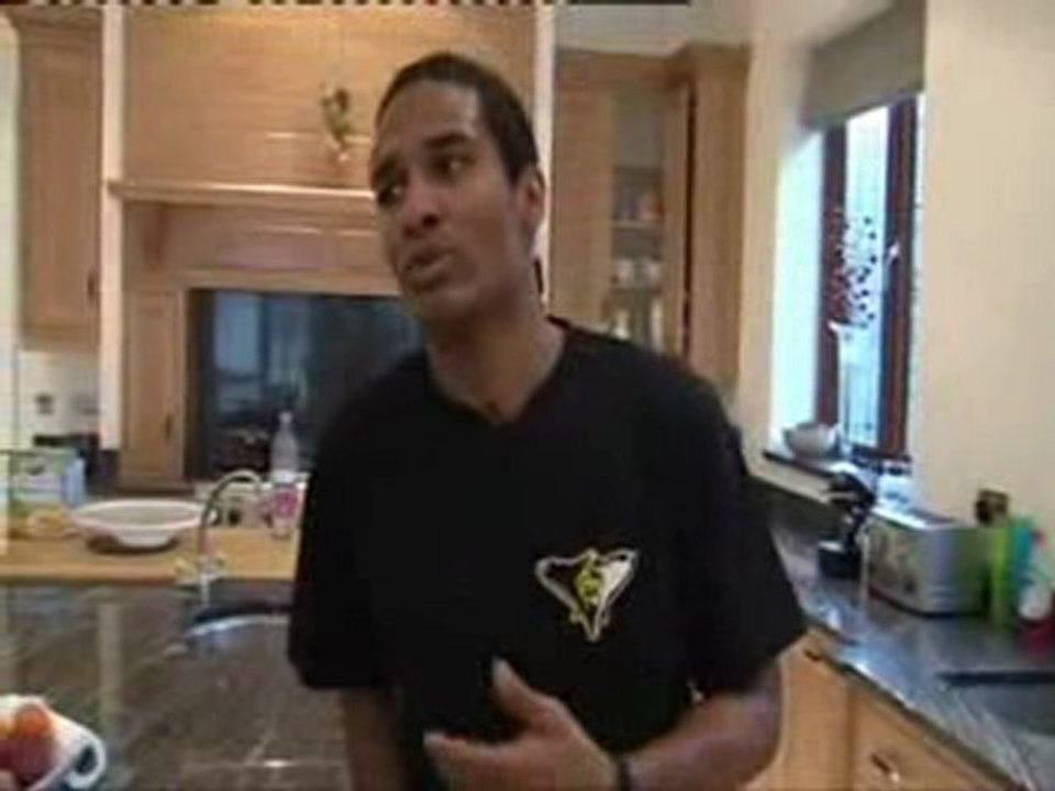 Florent Malouda, l'international français de Chelsea nous o