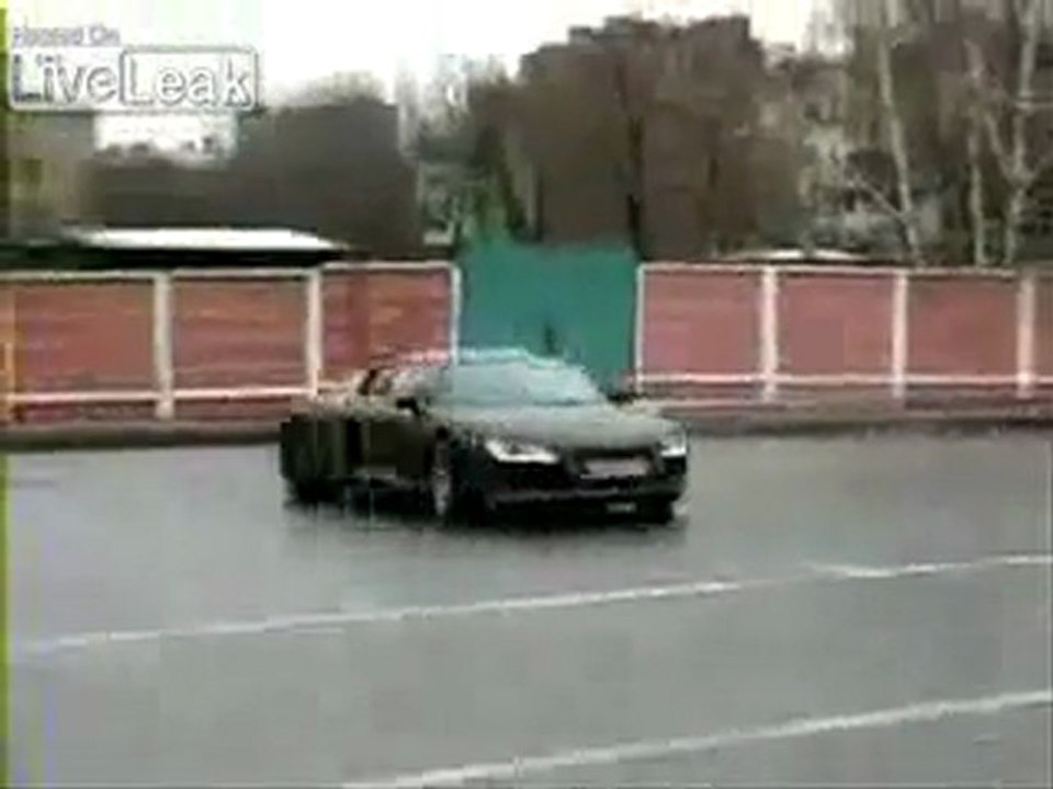 Audi r8 burn
