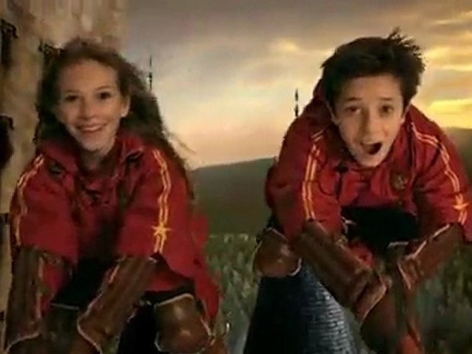 New National Commercial for The Wizarding World of Harry Pot