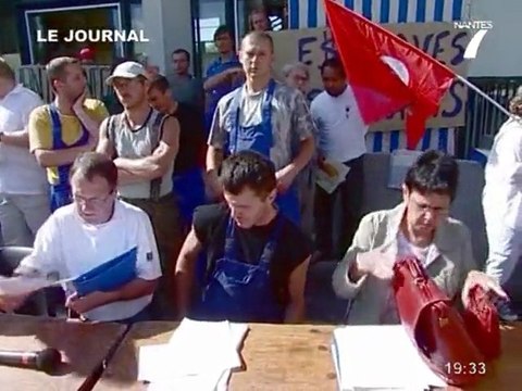 La colère des ouvriers Polonais!(Saint-Nazaire)