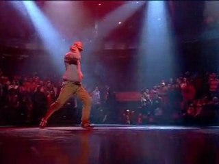 Red Bull BC One 2009 FINAL ROUND  Lilou VS Cloud