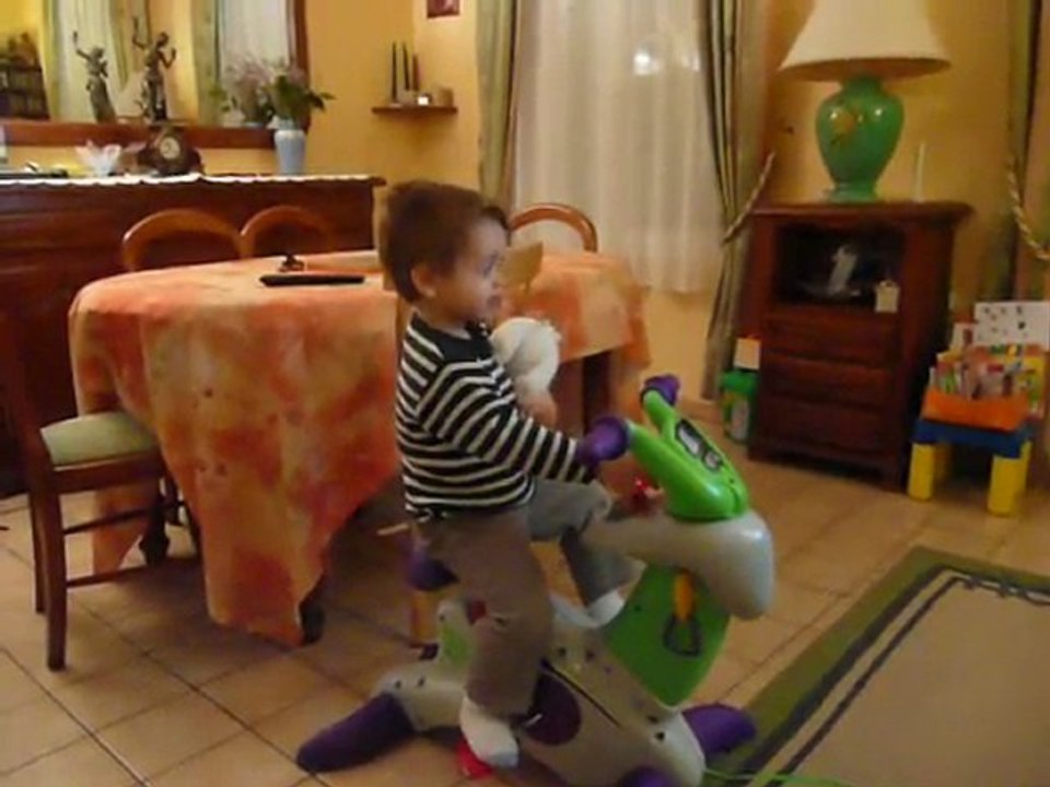 Arthur et les beaux jouets 2 ans plus tard