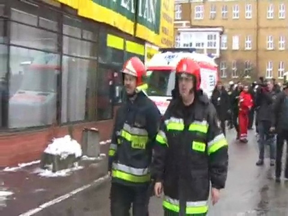 Zawalił się dach Platana w Szczecinie