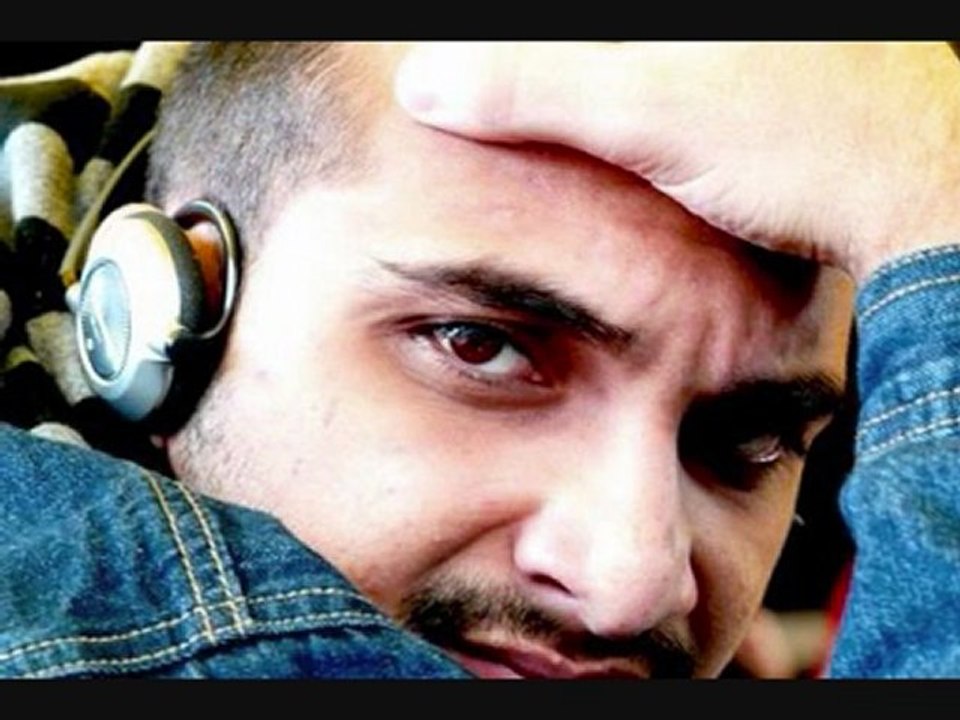 Kurşun - Yüzünde Gökyüzüm (www.disstanbul.org)