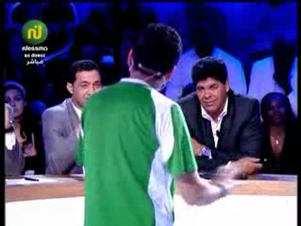 kamel bouakaz et l’arbitre kofi