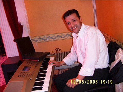 BU AKŞAM BÜTÜN MEYHANELERİ DOLAŞTIM