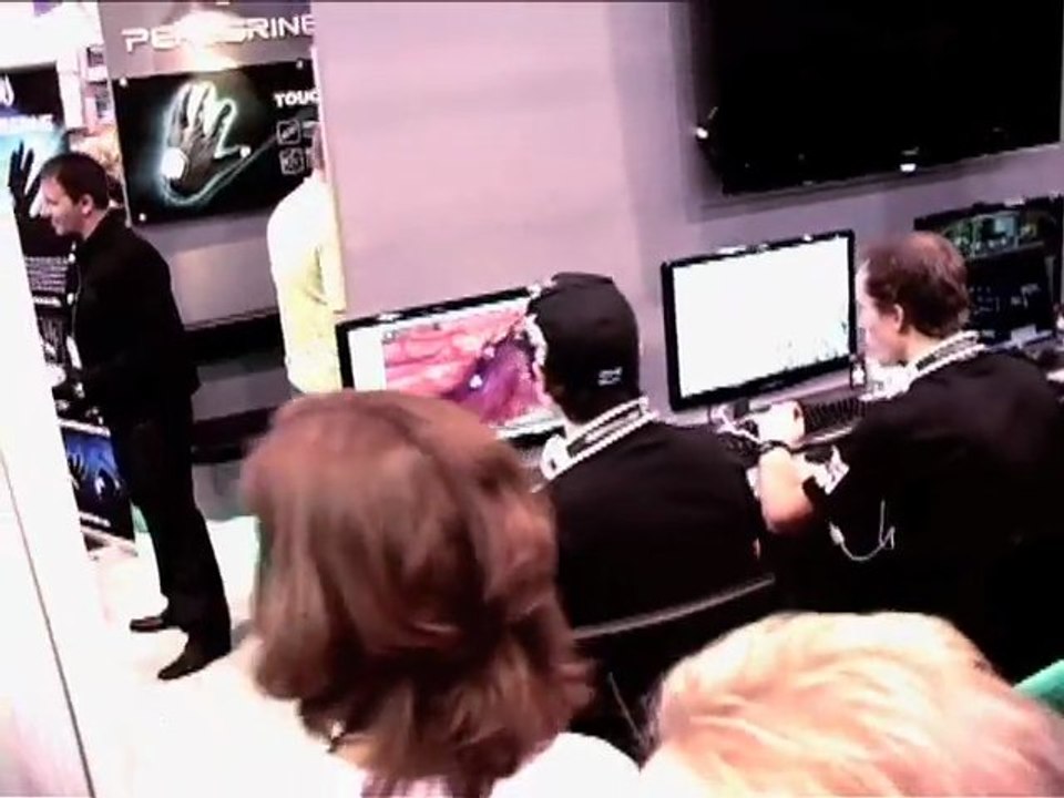 The Peregrine Glove: The Hottest Gaming Accessory