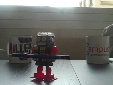 Le robot de l'agence - épisode 1