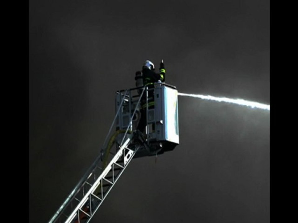 Feignies : Incendie monstre à l'usine Sambre et Meuse