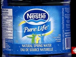L'épicerie - Enquête sur les eaux embouteillées