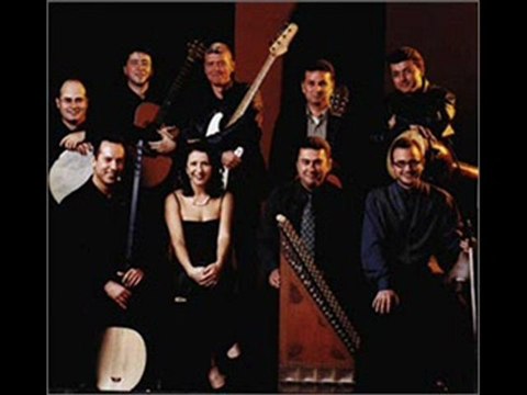 Çok Aşığın Var Diyorlar Melihat Gülses