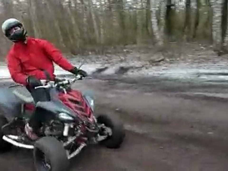 Départ arretté Fred 700 Raptor vs Joel 300 Baja