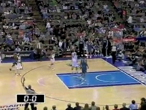 Damien Wilkins knocks down a 3-pointer to beat the halftime