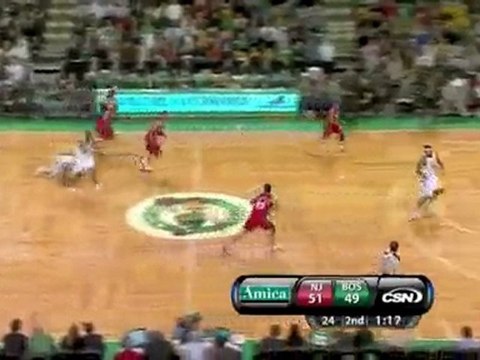 Brook Lopez steals the ball and Courtney Lee finishes the ru