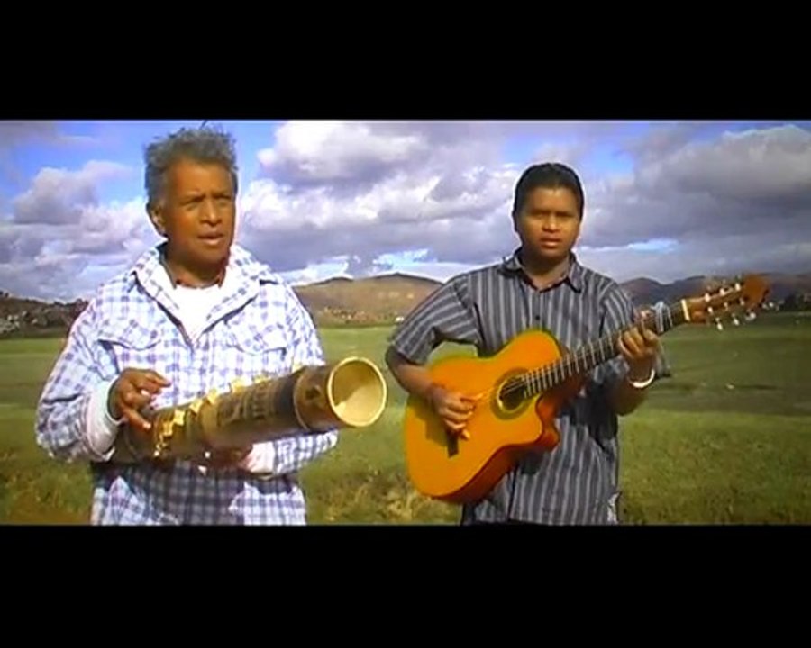 Tarika Kolibera - Ry Mpivahiny