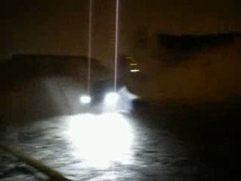 BMW e30 325i burnout