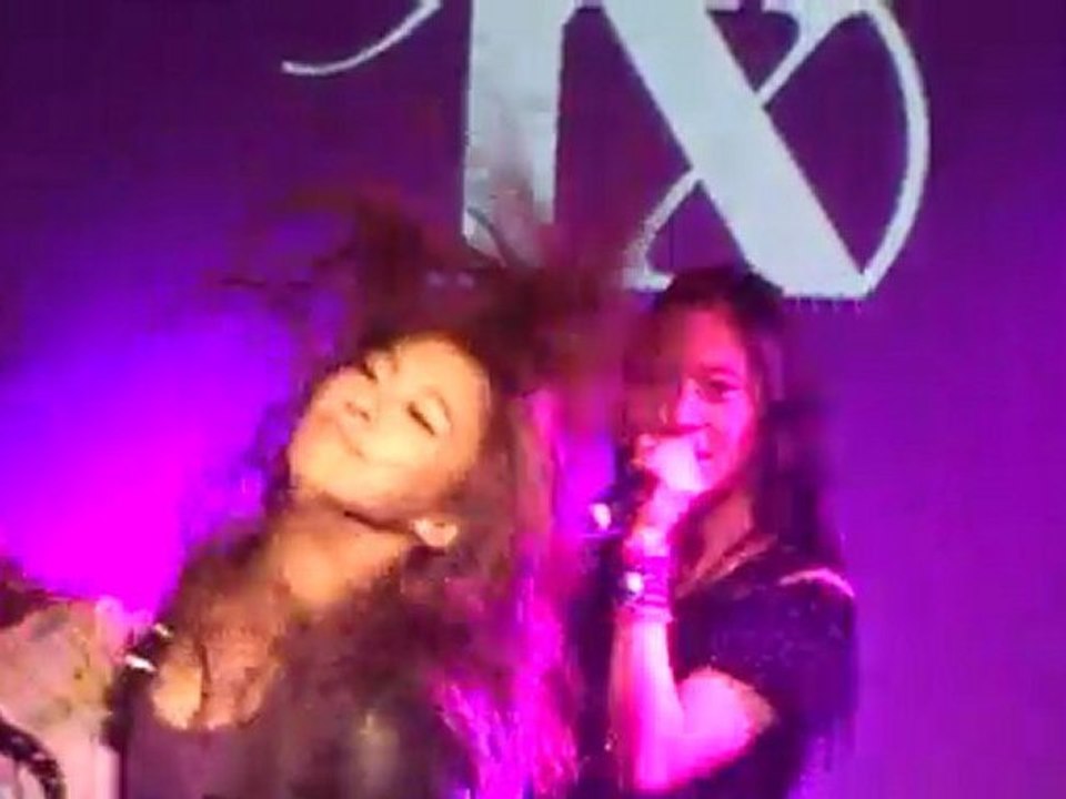 f(x) - intro + la cha ta @ MIDEM Kpop Night FRANCE 100126 HQ