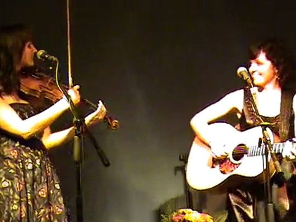 Start All Over Again - Erin Cole- Baker at "Le grattoir"