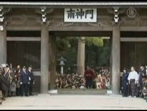 Sumo Grand Champion Wrestler Retires